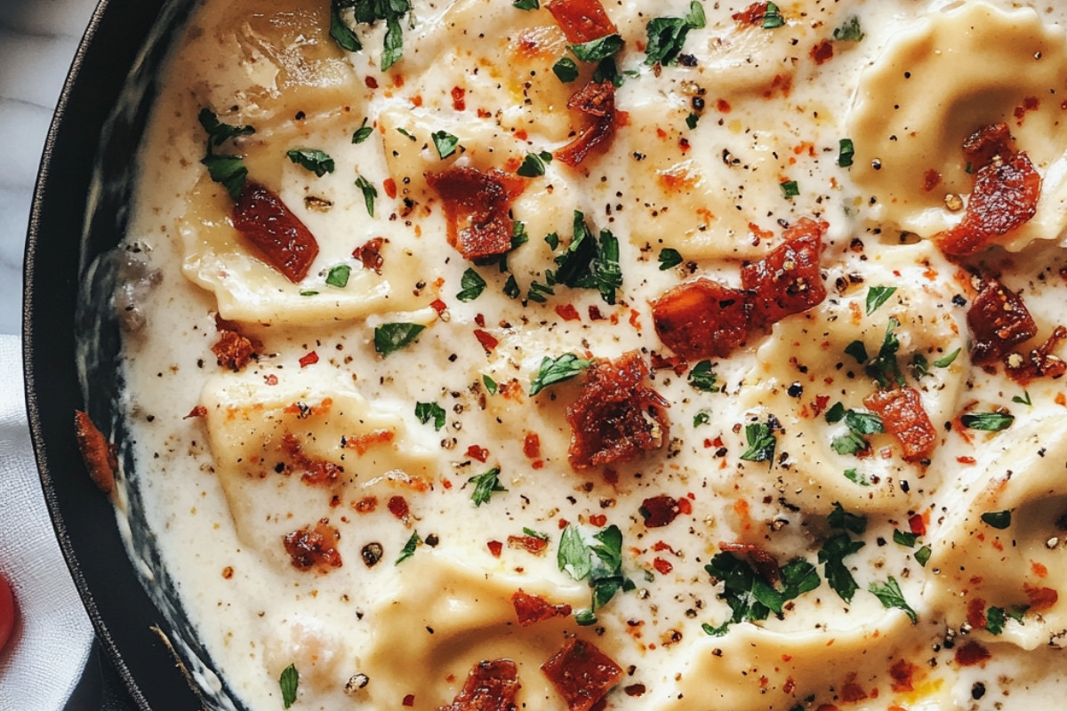 Irresistible Creamy Tuscan Ravioli Recipe